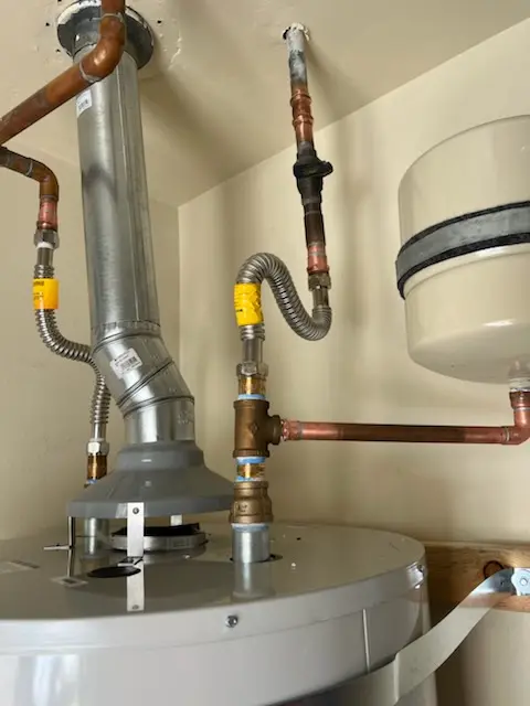 Water heater installation and plumbing repair in Ritzie Village